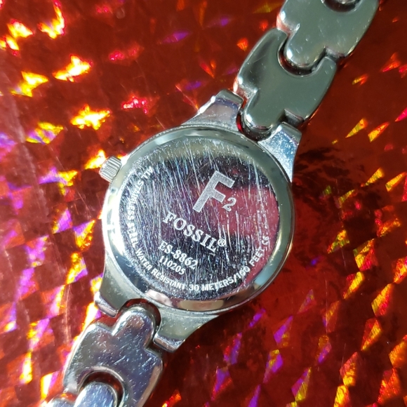 Fossil watch, ladies, smaller face, stainless - Picture 3 of 7